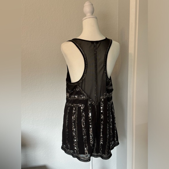 Express - Black Sequined Top sz L - Picture 2 of 5